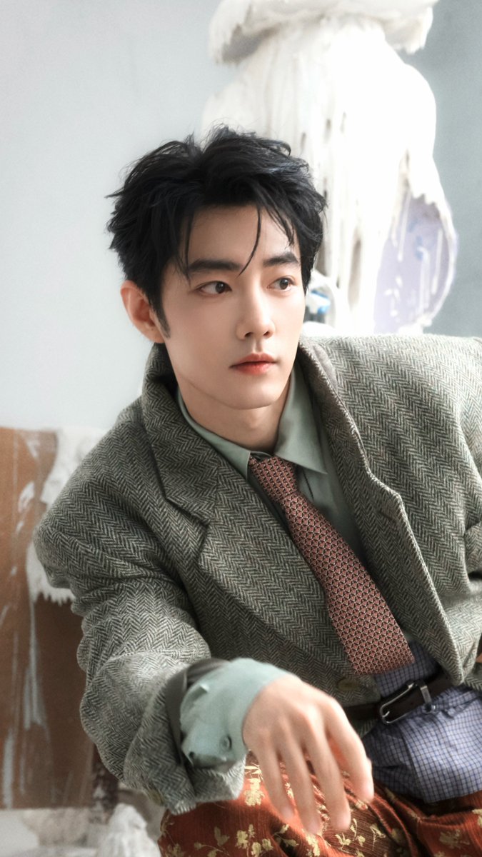 hannasj20's tweet photo. Anyway 10th year Xiao Zhan in the industry looking this irresistibly charming 😌✨

We stan King 🫴🏻👑

XIAO ZHAN TEN YEARS EMPIRE

#XiaoZhan10thDebutYear https://t.co/T3a8XW4uAL