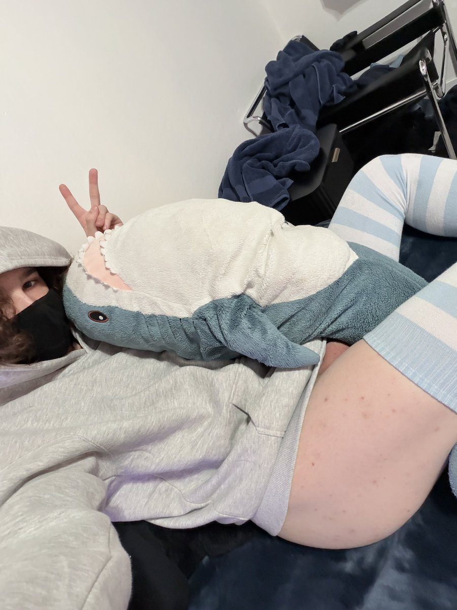 RevanTheReaper's tweet photo. Would you let me crush your head :3 
>\\\< #femboy https://t.co/7ncCiBbZuF