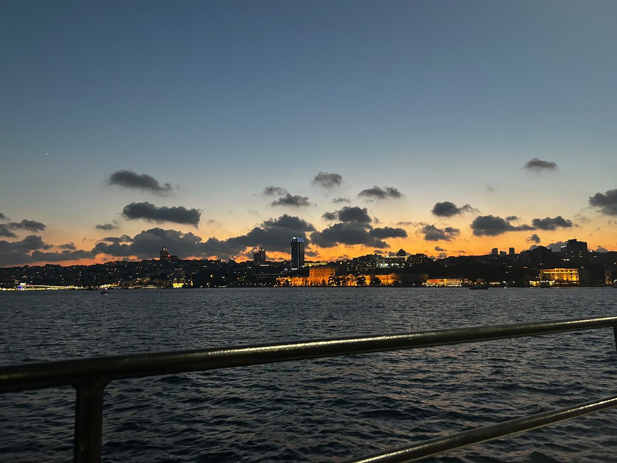 sadebisilerltf's tweet photo. Salak gibi Ankarada okumak istiyodum böyle bi yer varken https://t.co/raW4IXadhI