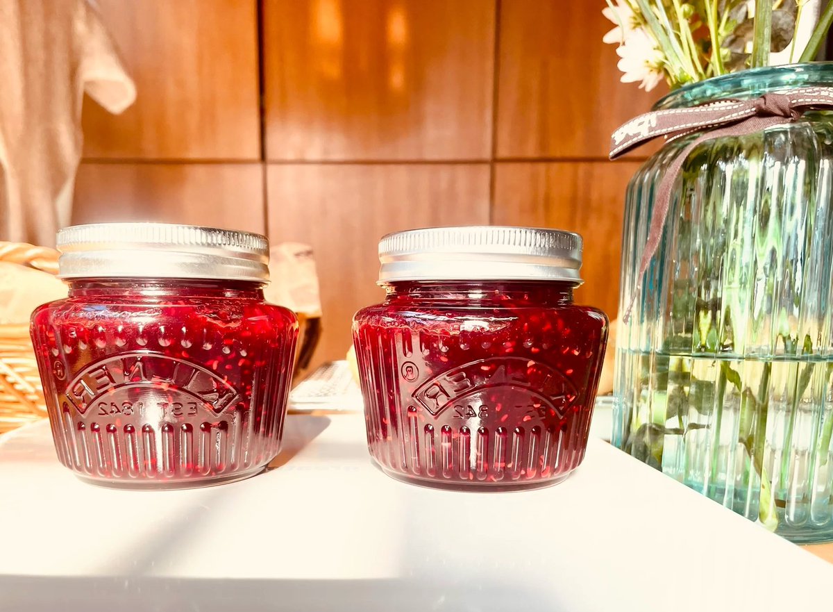 KandiceAddy's tweet photo. Qué rico! Comparto mis barritas de frutos rojos caseras con todos los compaeros, son ligeras y llenas de sabor ， https://t.co/F5ytHfEmNz