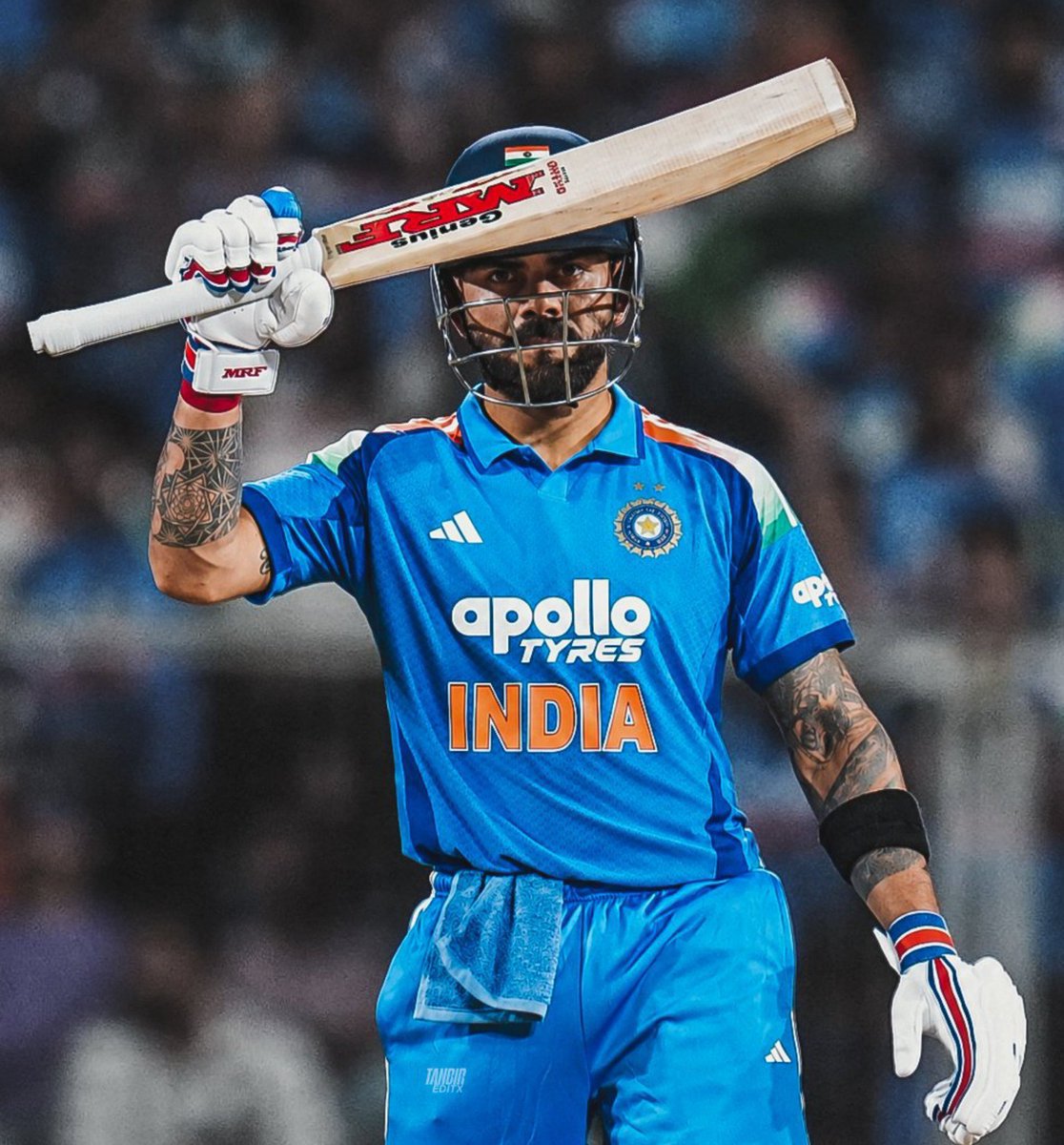 esteempranjal's tweet photo. Fastest 15000 runs in ODI . 
#ViratKohli https://t.co/fsBz0xK87c