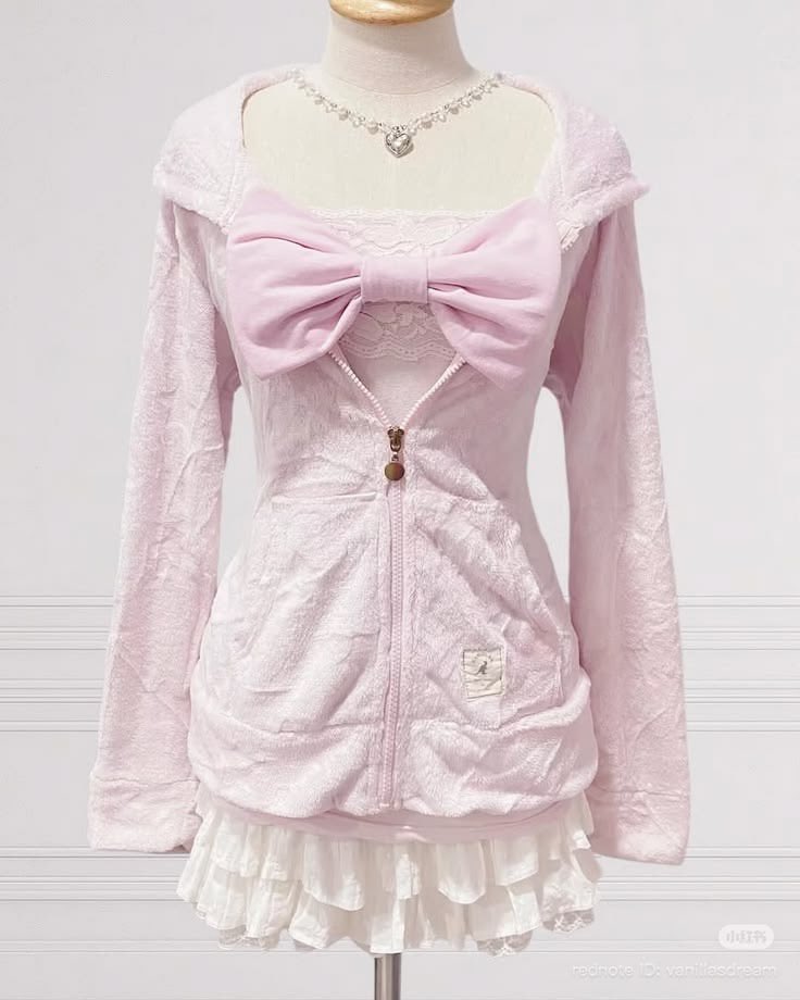 lapafaits's tweet photo. how i wanna dress ෆ https://t.co/NQjZOXP5Fe