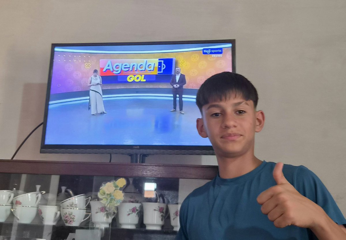 ivanverapy's tweet photo. @TigoSportsPY @lucasnataloni @ekrarodrial #AgendaGol

Como cada domingo!! Desde Nueva Italia!! https://t.co/zu2ZnwRhrx