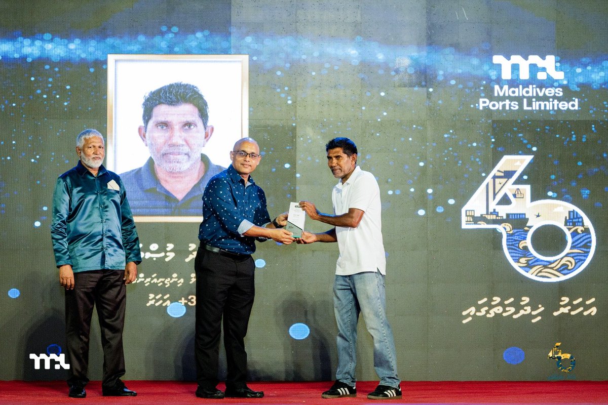 Portmv's tweet photo. Four decades of MPL’s journey have been shaped by the people who have dedicated their time, talent and years of service to the organisation.

We are honoured to recognise the employees who have been with MPL for more than 35 years, alongside those who recently retired after years of service.

Thank you for being an important part of MPL’s story and for the years you have given to the organisation.

#MPL #MaldivesPortsLimited #Badharah40 #MPLStaffNight #MPL40thAnniversary