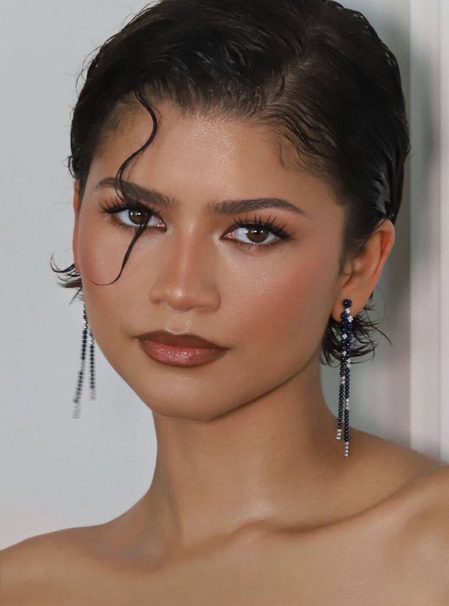 Almightyzendaya's tweet photo. The most beautiful https://t.co/jdhMr6yhyZ