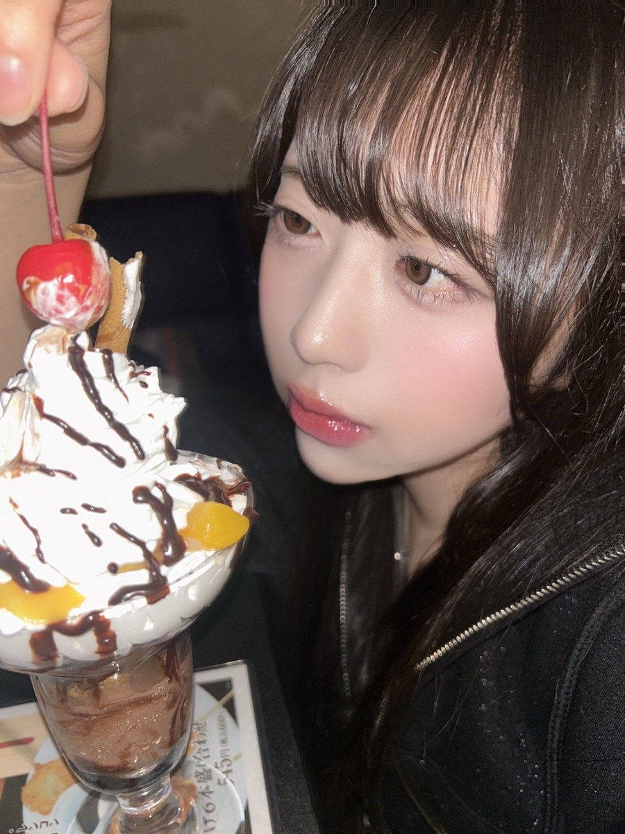 h9hdl's tweet photo. 🍒 https://t.co/rs9EKs91I5