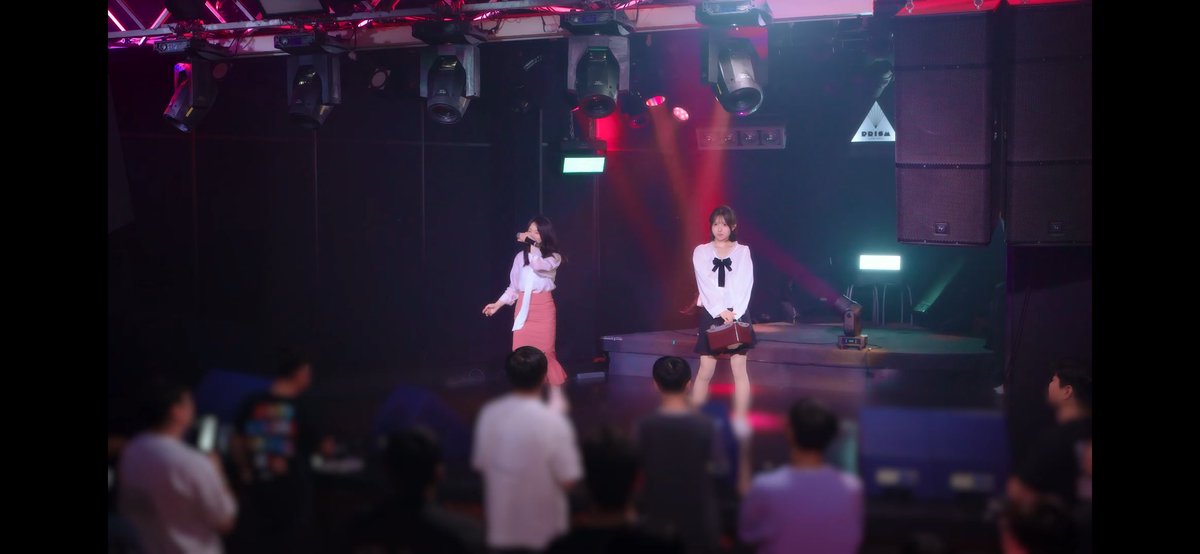 teoooriii's tweet photo. 귀척쩌는지뢰계며느리랑 웃참못하는상견례프리패스언니조합 ㅈㄴ웃김 #스이타코어 https://t.co/7z7VX6PehZ