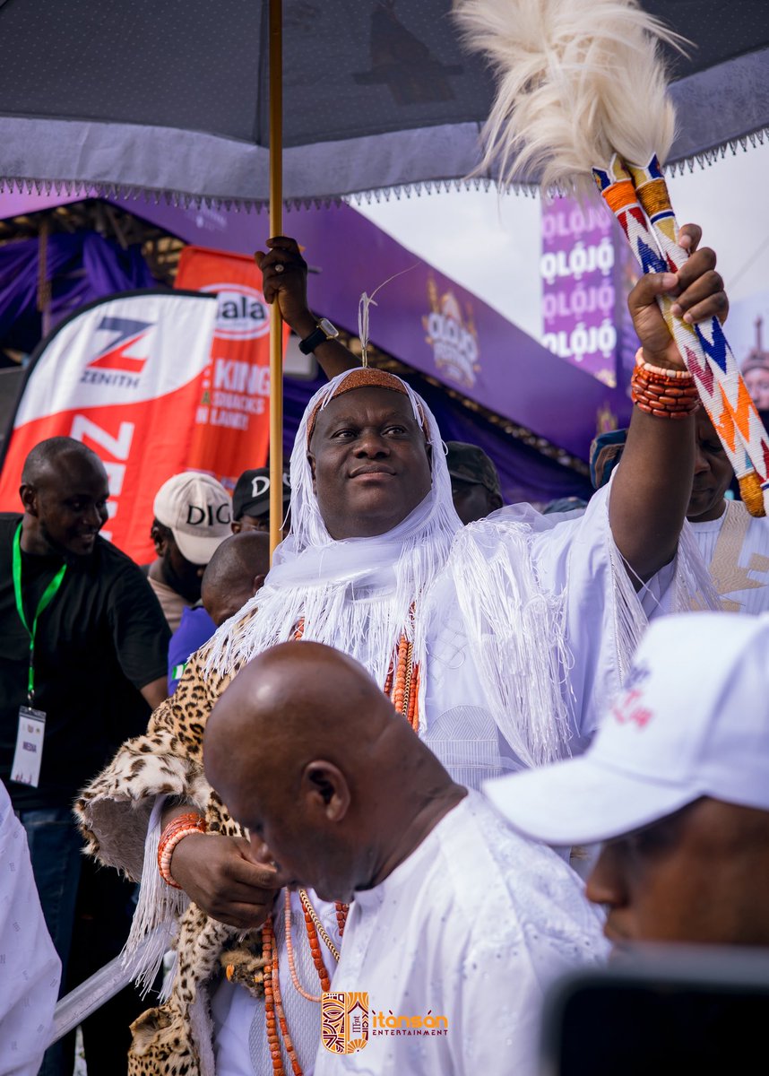 itansanartfest's tweet photo. Ọọ̀nirìṣà https://t.co/dNWEf8ZMHG