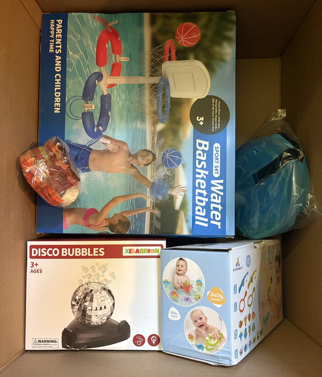 dbrenee's tweet photo. Good morning my #TwitterFamily
Thank you so much @RichardVaughn for sending games for my grandson’s class. They are going to have the best fall festival! https://t.co/fvVcWnTcie