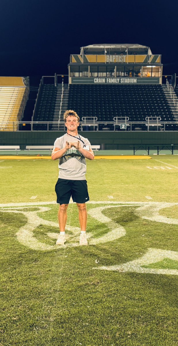 ConnorClaborn28's tweet photo. I had a great time on my game day visit to @OBU_Football Thank you to all the coaches for making me and my family feel welcomed and @Stetness for the invite!

@Zach2Blevins @LukeMcEndoo @CoachEaton94 @ColbySpears11 https://t.co/4LM40Mql3k