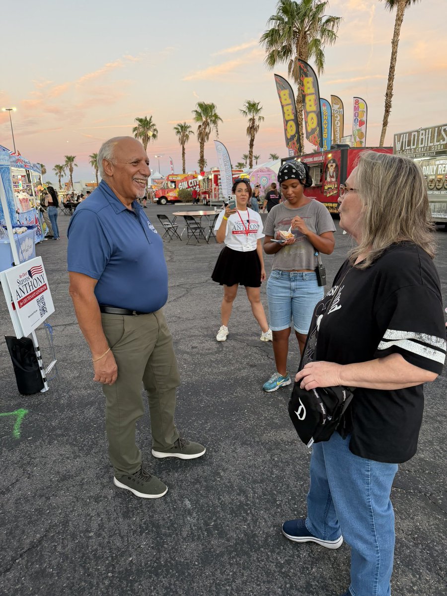 StavrosAnthony's tweet photo. Meeting some wonderful people from all over southern Nevada at the Great American Foodie Fest https://t.co/pVPQG5ryrC