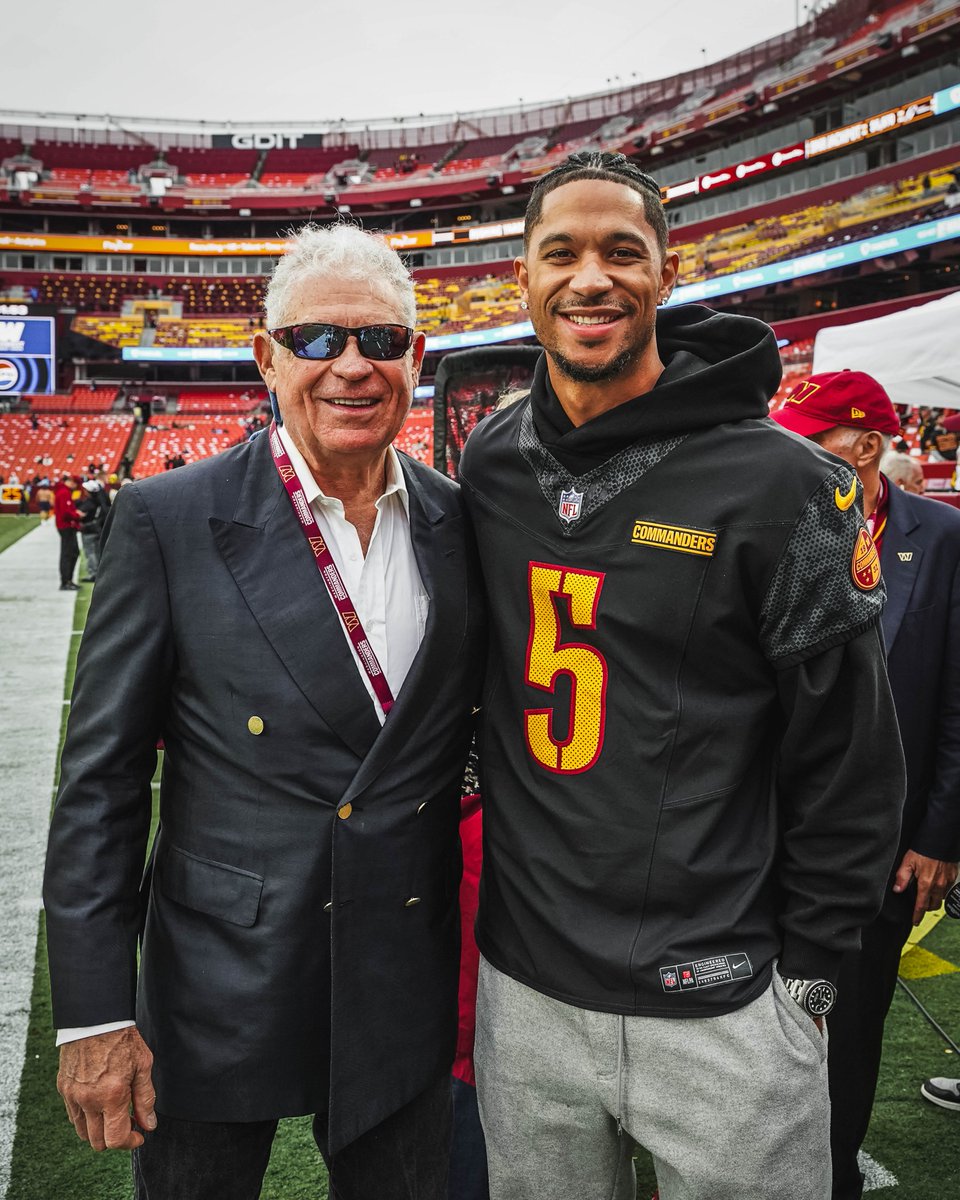 Commanders's tweet photo. The trio you didn't know you needed: @joshhart, Riggo and Doug https://t.co/pfX5acrMqe