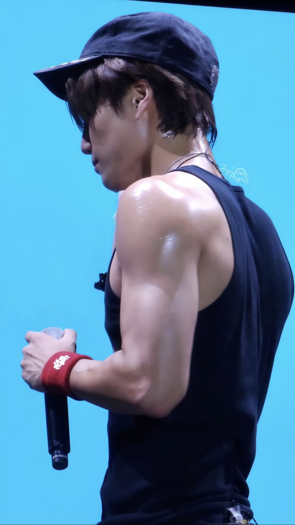 jonginpicss's tweet photo. https://t.co/Is3uJmXdeo