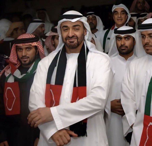 bodiabb_'s tweet photo. دامك إماراتي وبالعزم مشهور 
ما تصعب الأحلام والعزم باسك 🇦🇪❤️

#ابيضنا_في_الخليجيه #الامارات https://t.co/KN8njcMl3F