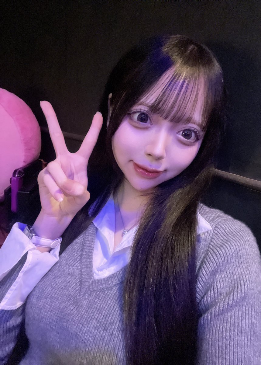 nananyan26's tweet photo. わたしが1番かわいいよねー？♡ https://t.co/gvhBircisQ