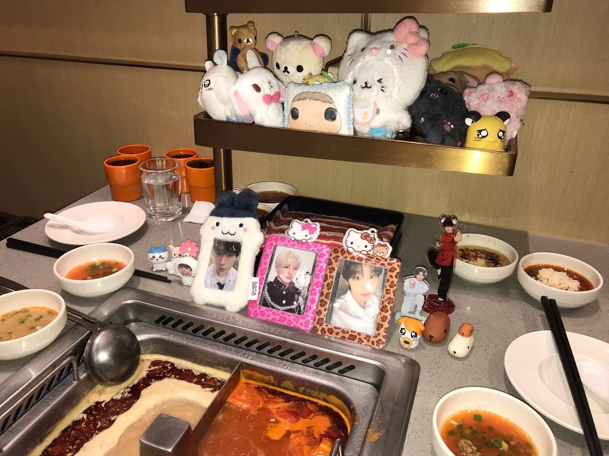 45o00ys's tweet photo. ��사좋시^^🚶‍♀️‍➡️🚶‍♀️‍➡️🚶‍♀️‍➡️ https://t.co/hCuBM2SyAh