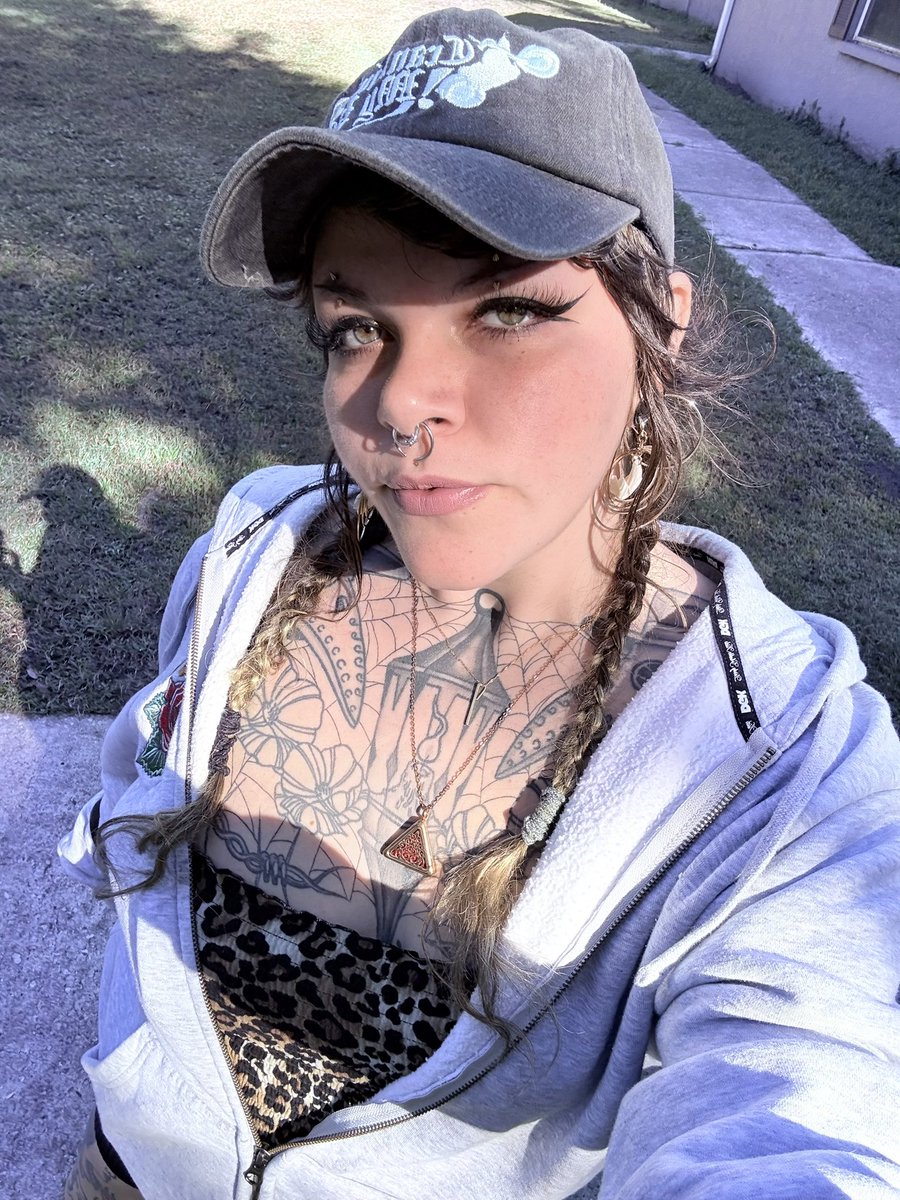 nuttybutts911's tweet photo. Yesterdays fit🗣️ https://t.co/F6I2MEaQuz