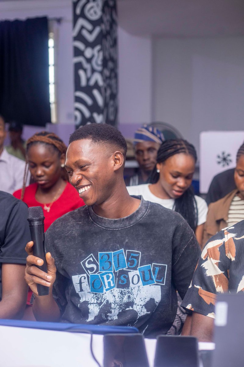 TechyDom's tweet photo. If you weren’t at the 2nd edition of the Arc Uyo Meetup, you missed out BIG TIME. 

Yesterday, we explored The Agentic Economy on Arc right here in Uyo, Akwa Ibom.

Founders from Tella, OinkAI and InfinitePay shared why they chose to build on Arc, followed by an engaging panel, https://t.co/Qc890mcWqq