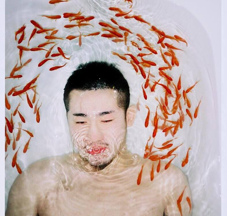 saintsoftness's tweet photo. My students start Berger’s “Ways of Seeing” Tuesday and in addition to the examples in Chapters 1-2 he includes, I use a lot of Ren Hang photographs as a case study. I think some of you might like his work a lot— I hope it continues to gain momentum in museums and galleries. https://t.co/HkvIO4VkU2