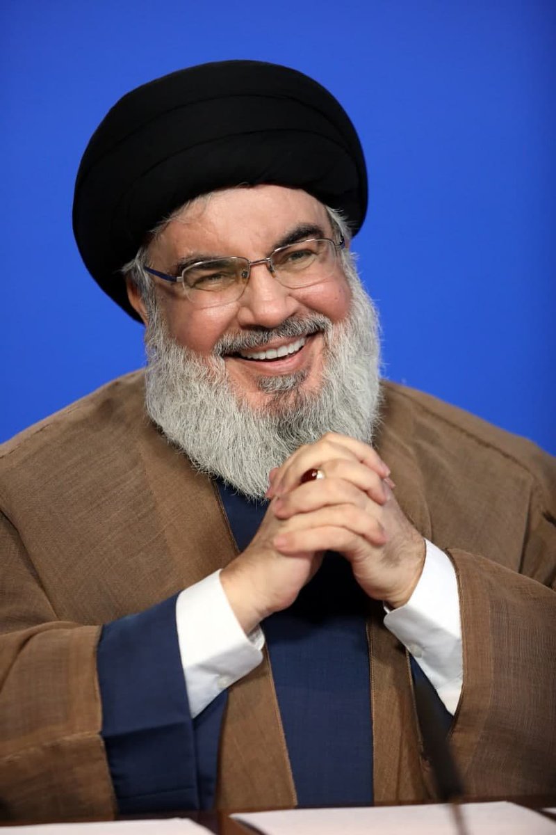 bahareenghelabi's tweet photo. برای شناختن یک آدم، گاهی یک جمله از خودش کافی‌ست...

«ما مرگ را دوست داریم، همان‌گونه که شما زندگی را دوست دارید.»

#سید_مقاومت https://t.co/nOC1NNtqlP