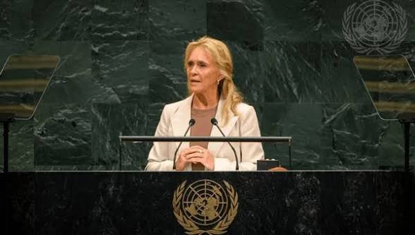 Sh79715858's tweet photo. The Icelandic Foreign Minister, in a speech at the UNGA, responded to Netanyahu's insult: 
"A moral coward is someone who withholds humanitarian aid from those in need and violates int'l law."
Netanyahu had called the delegates "moral cowards" who were leaving the assembly hall. https://t.co/kEsQb1bqiJ