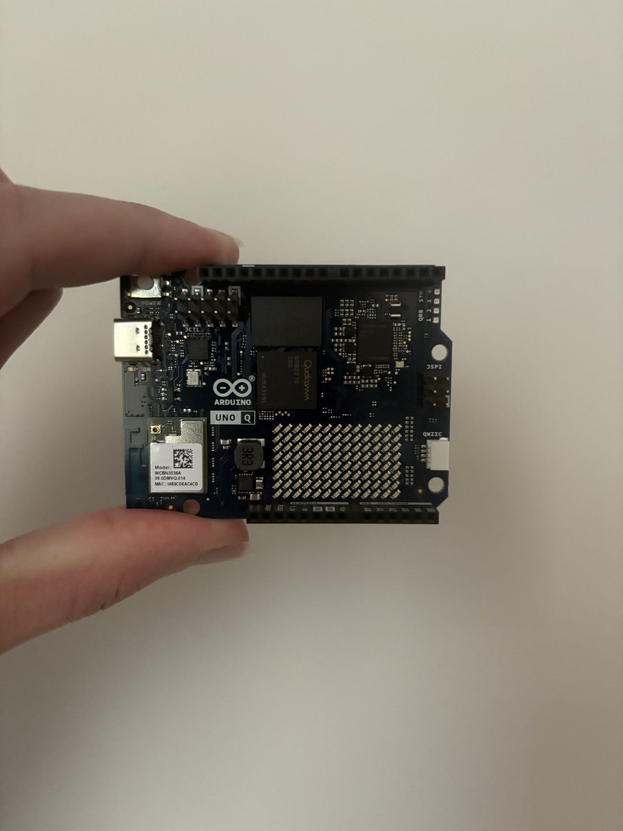 EthanSDE's tweet photo. Rome was not built in a day.

Upon this small chip I begin building my local AI Empire. https://t.co/dZILbC4LvP