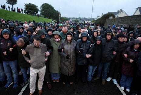 FeargAgusFuath's tweet photo. If the Orange Order were Hamas, Hezbollah, or the Muslim Brotherhood, Sinn Féin would be calling the Catholics of Garvaghy Road a bunch of racists. That's a fact. https://t.co/JL8WsVMVuT