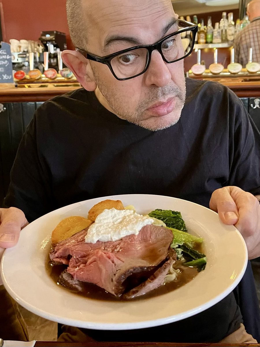 SimonMajumdar's tweet photo. #simonstares Today is #internationalworldtourismday apparently.  So here I am eating a roast dinner at a very, very good pub called @anchorhopecut in Waterloo, London. I miss these roast dinners now I am in L.A. https://t.co/bz6o0CPr8l