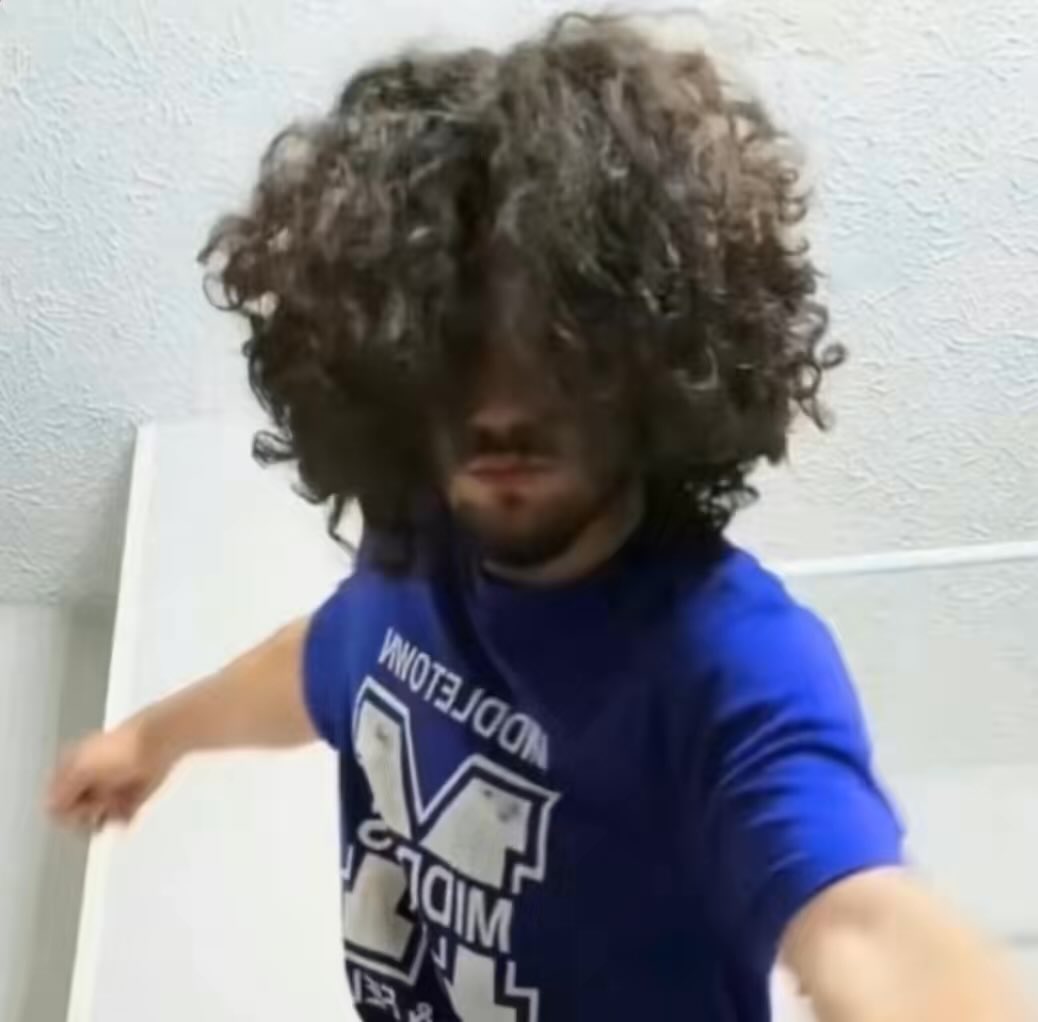 keylen04_'s tweet photo. Face. Ass. Dick and abs. Biceps and back. https://t.co/8URlg6i4UP