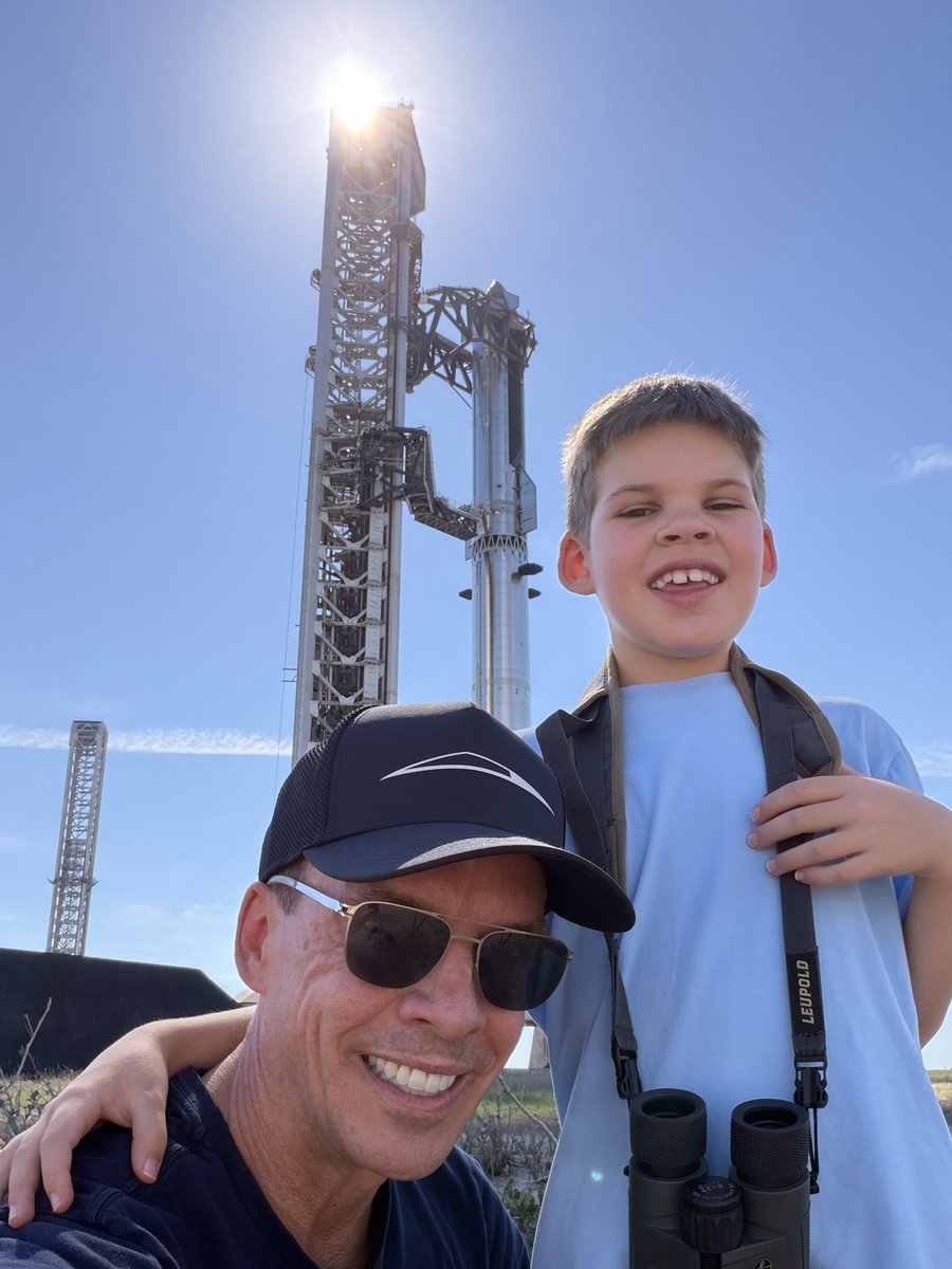 TeslaPatriot's tweet photo. Father and son making memories today. https://t.co/rh1zIjNNQv