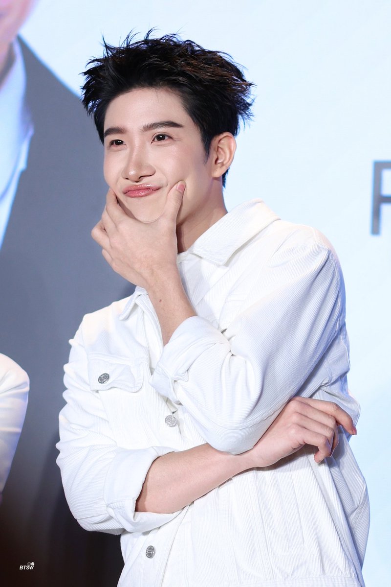 bbbittersweettt's tweet photo. น่ารักมั่ก

Pretty Little Things With Khaotung
#DrAllyXKhaotung
#khaotungg 
 ݁ ˖ ١٥٧٤♡@myktnw https://t.co/yn15fc6IrX