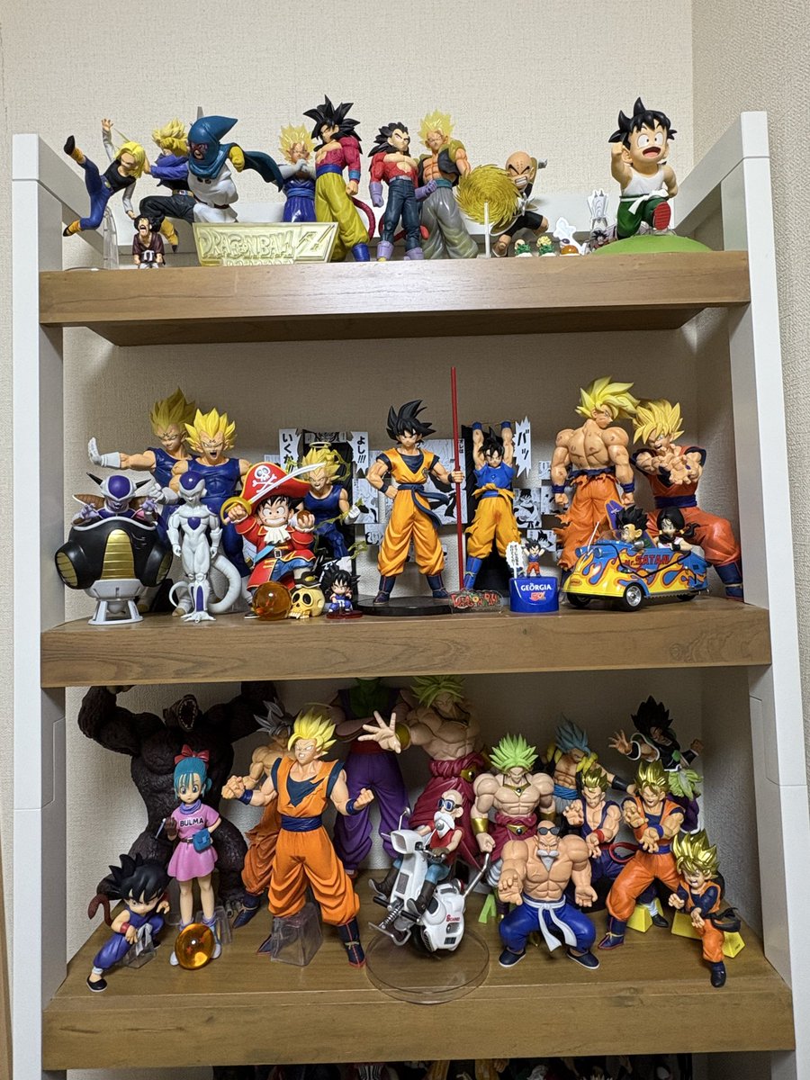 gfqme's tweet photo. 【固定用】
ドラゴンボール大好きな20歳です🐉
主にダイバーズやヒーローズのカード、フィギュア等のグッズを集めてます‼️
DM送って頂けたら何でも返事しますので、良かったら色んなことをお話したいです
好きなキャラはピッコロさんです🟩 https://t.co/0i3q43ivSu