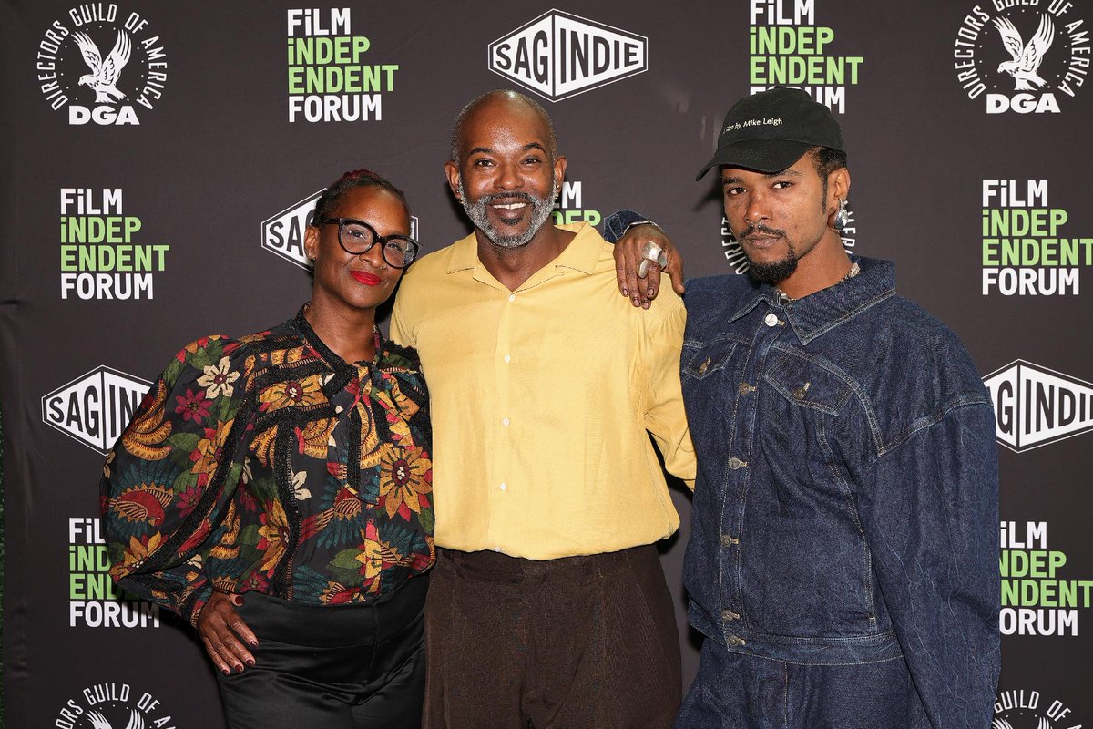 filmindependent's tweet photo. A full-circle #FiForum26 moment. ✨ #FiFellows Elegance Bratton and Chester Algernal Gordon joined us for an unforgettable Keynote conversation with Effie T. Brown, also a #FiFellow and our 2016 Forum Keynote speaker.

Learn more about our programs here: https://t.co/KlrwTGFGJx 

📸: Kevin Winter/Getty Images