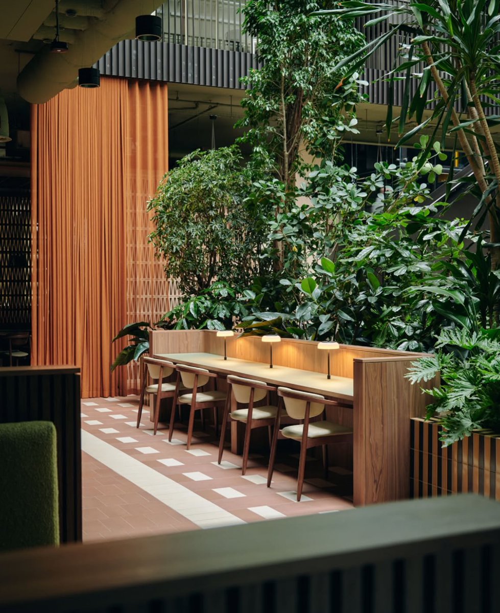 interiorsuckerr's tweet photo. Conductor, Stratford — a workplace designed to feel more like a hidden oasis than an office.

Inspired by the golden age of travel, with rich materials, warm details, and a little old-world charm.

Designed by Studio Multi https://t.co/vmpmdWslSX