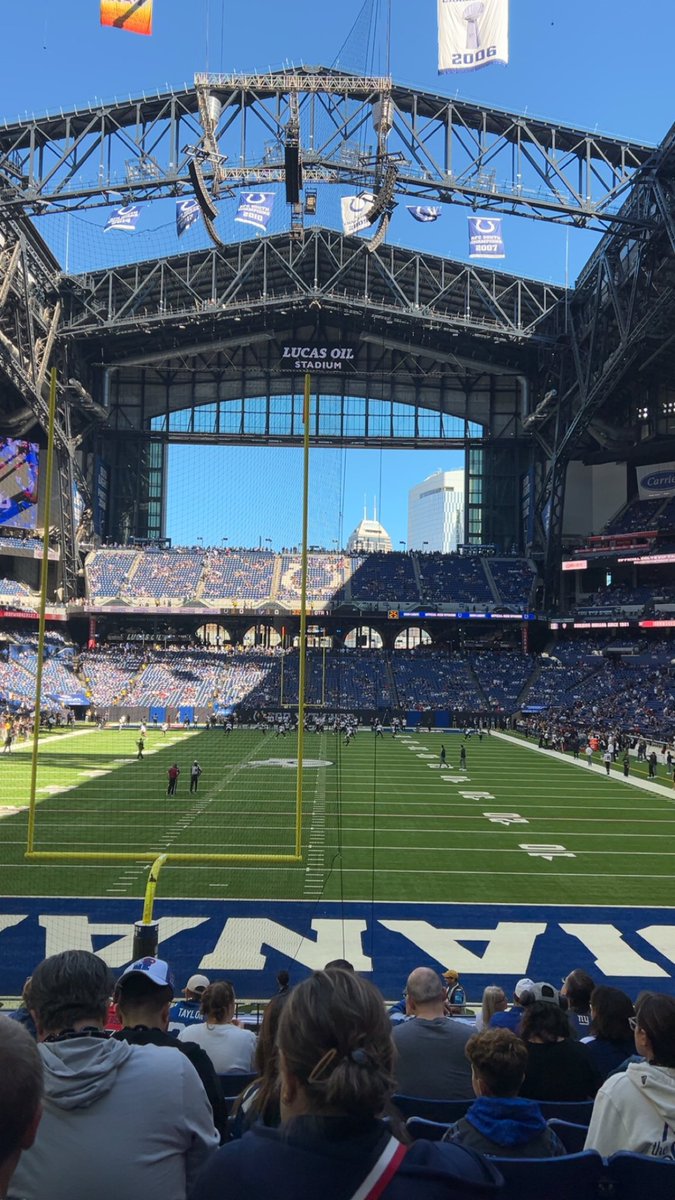 Colts_Lab's tweet photo. WE HERE COLTS NATION #fortheshoe https://t.co/kPCamP5Pej