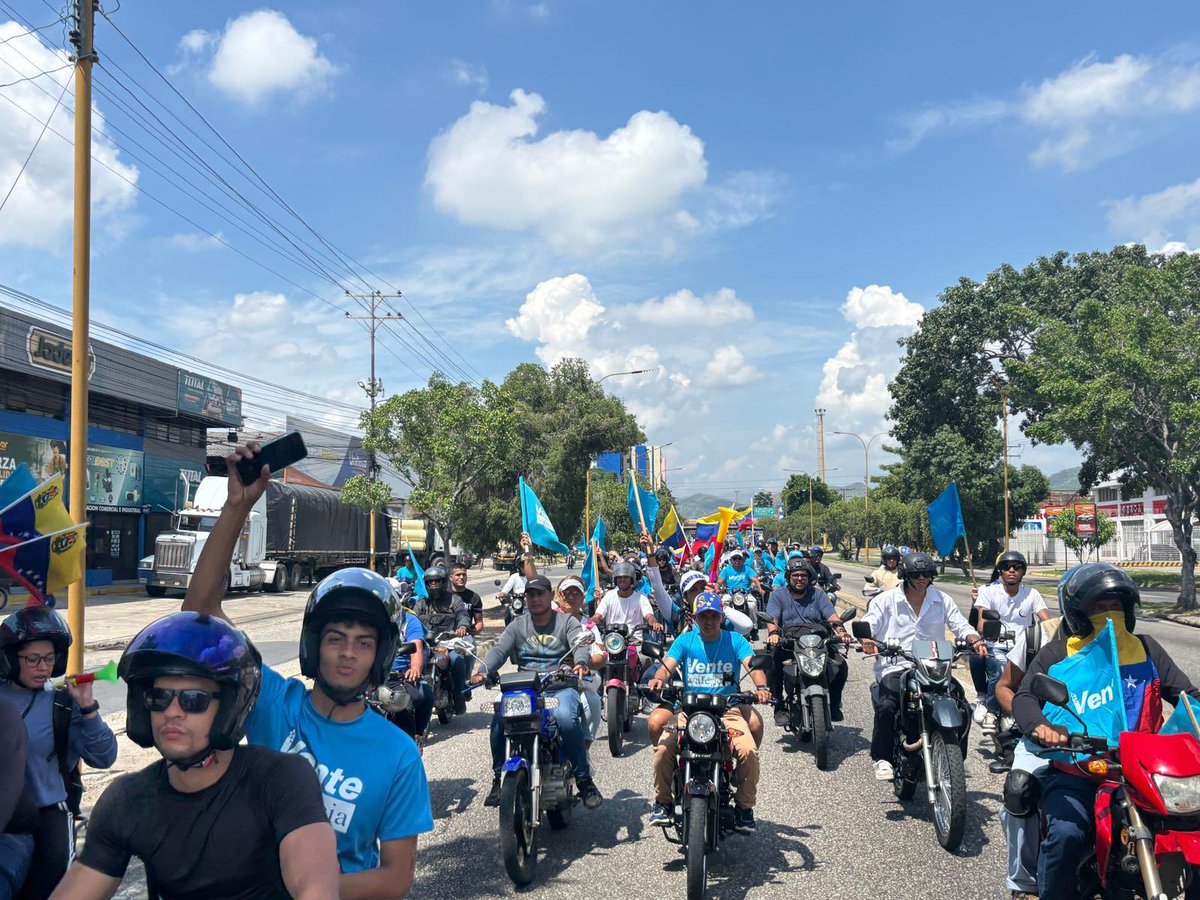 ReporteYa's tweet photo. #27Sep #MaríaCorina
@VenteVenezuela: #Carabobo te espera
@MariaCorinaYA. https://t.co/G6qpZSQHIz
