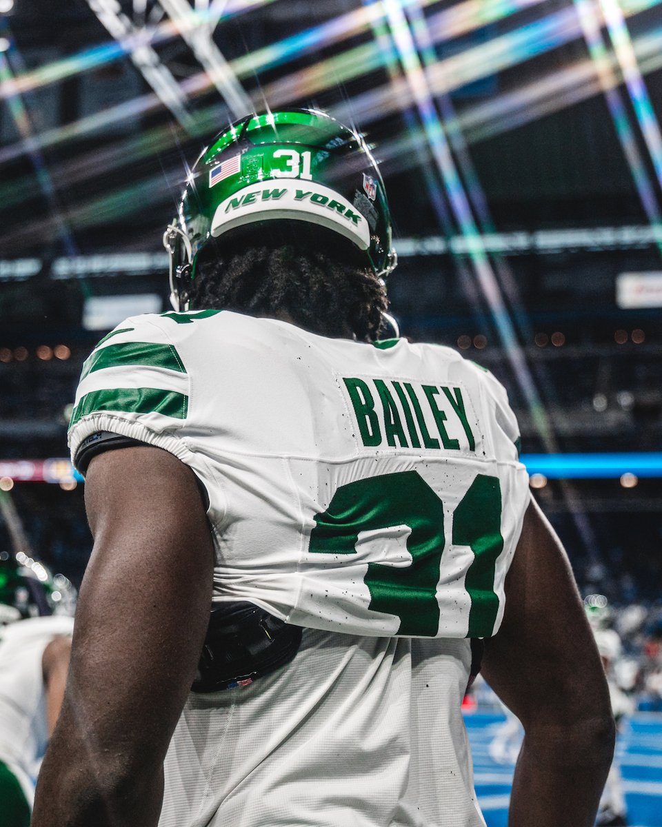 nyjets's tweet photo. time to hunt https://t.co/t1gQXJoAFE