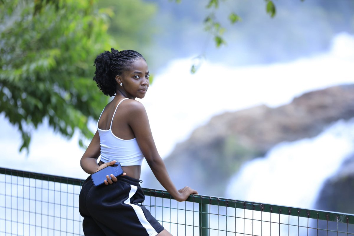 Jose_AJ_'s tweet photo. WOW 🥲👏👏👏 I won't eat anything until you are made the PS of Ministry of Tourism. One woman soldier @MTWAUganda
@MaamaUganda02 https://t.co/M1wQbX2yeO