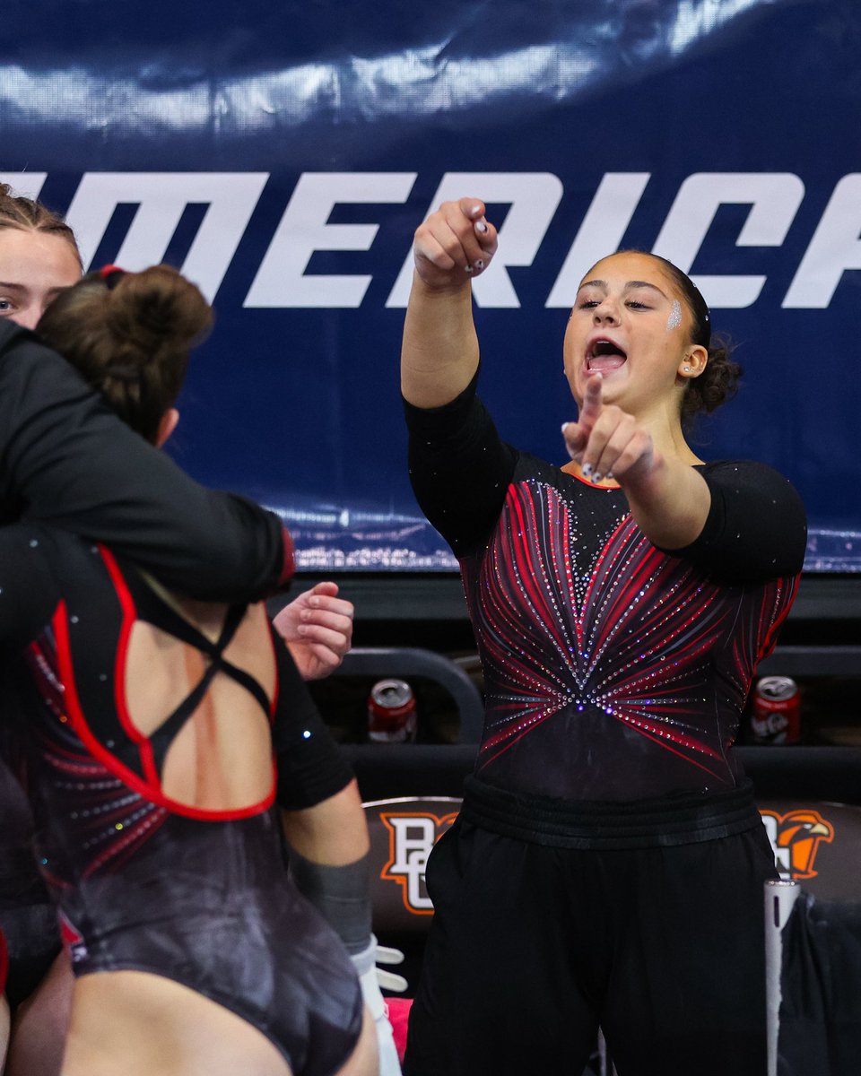 BallStateGYM's tweet photo. Happy Birthday Jord!! 🎊🎂
#ChirpChirp x #WeFly https://t.co/OzhDOdClzx