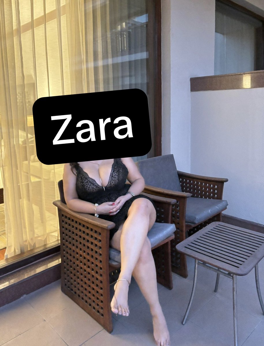 Zaraahmad1990's tweet photo. Good night https://t.co/Ima2aGYL2C