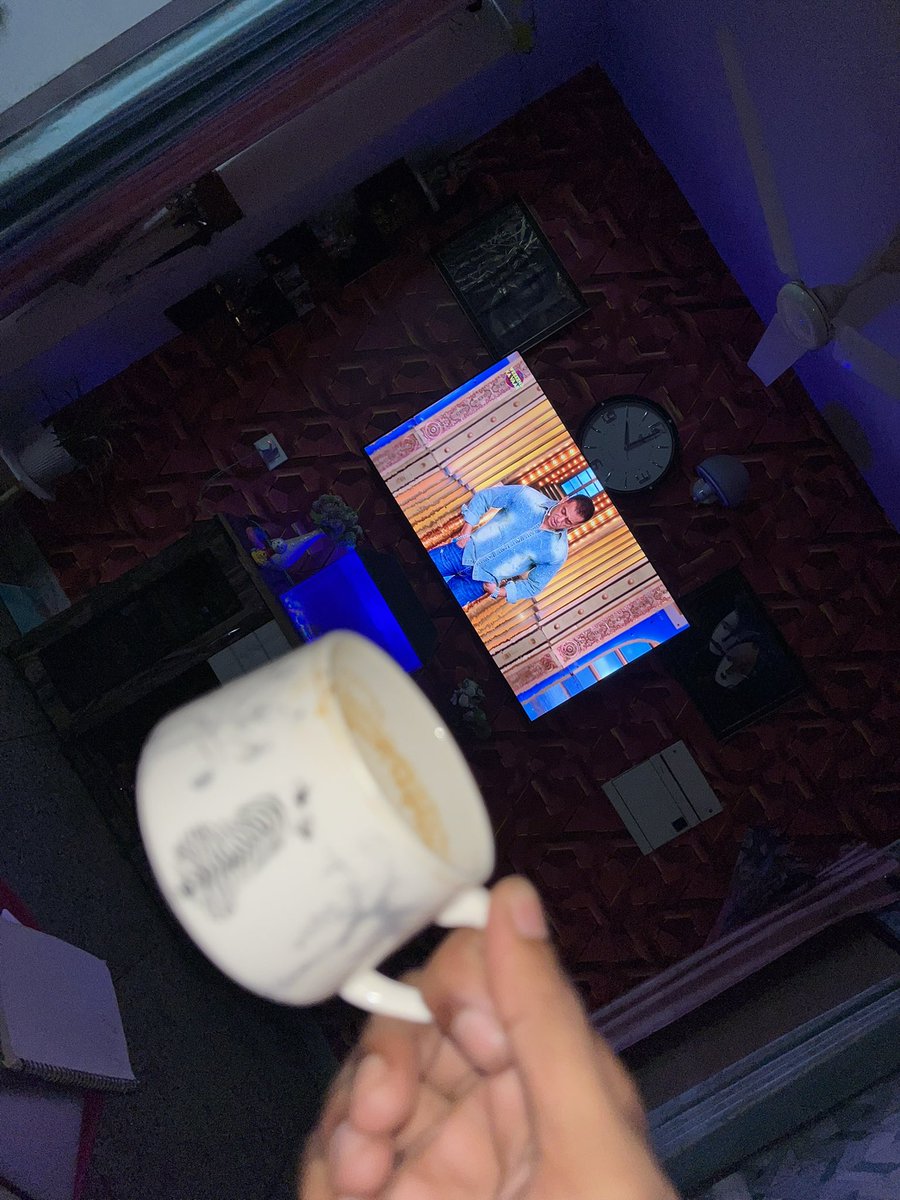 PookieAkhil's tweet photo. Last tea of the day, while watching bigg Boss https://t.co/DEGjVxEpCU