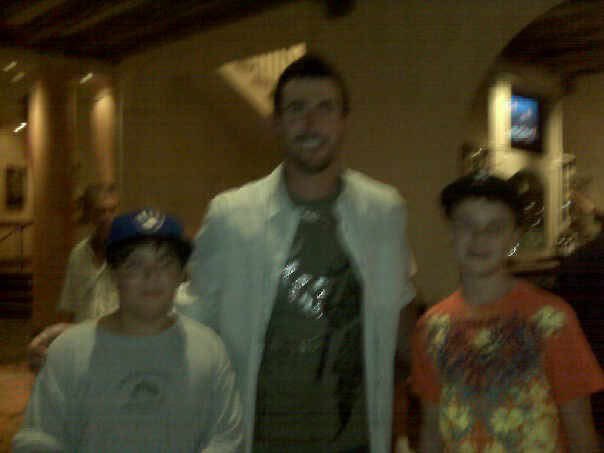 HenryJonesTB7's tweet photo. @JustinVerlander you even took a picture with my brother &amp; I ❤️ https://t.co/K1bhqokoOx