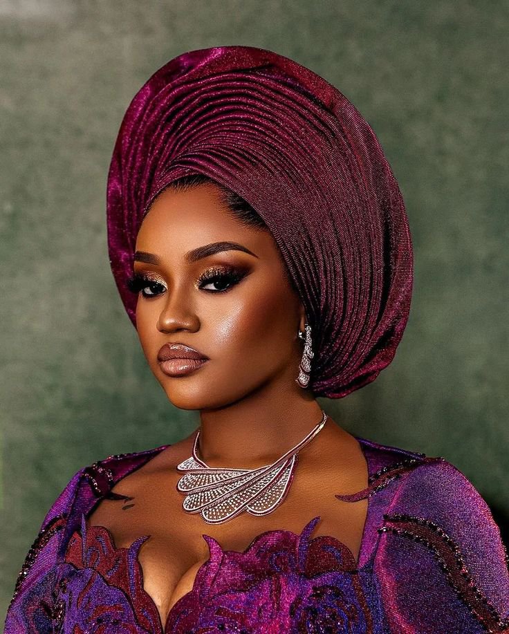 TosinSilver_Da's tweet photo. Ịchàfụ̀ :  Igbo women's gift to the world 

So so unique. https://t.co/feEyn6uJjQ