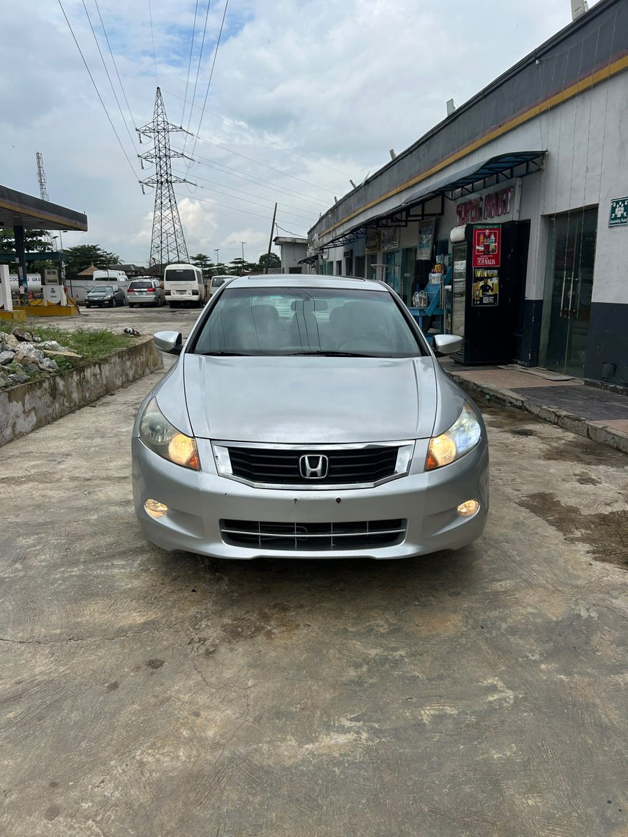 AzMarshallAutos's tweet photo. Available For Sale 
Superb Crystal Clean 
Well Maintained Registered Used 
2008 Honda Accord EXL 
Full Option 
Untouched Engine Brain 
Unscrewed Gear 
Perfect AC Cooling &amp; Chilling 
Everything Bless and clean 
Price:5.7 Millionaire 
Location: Lagos, Nigeria 🇳🇬 https://t.co/kTXXIjJmEK