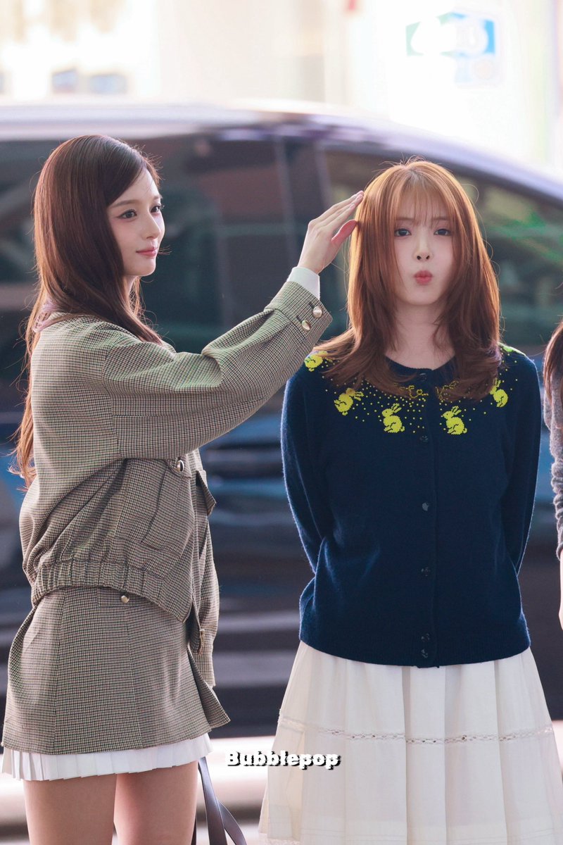 Bubblepop526's tweet photo. 260911

૮꒰ ⸝⸝´ ᵕ `⸝⸝ ꒱ა

#엔믹스 #NMIXX #설윤 #지우 #SULLYOON #JIWOO https://t.co/wWI2lY2XcS