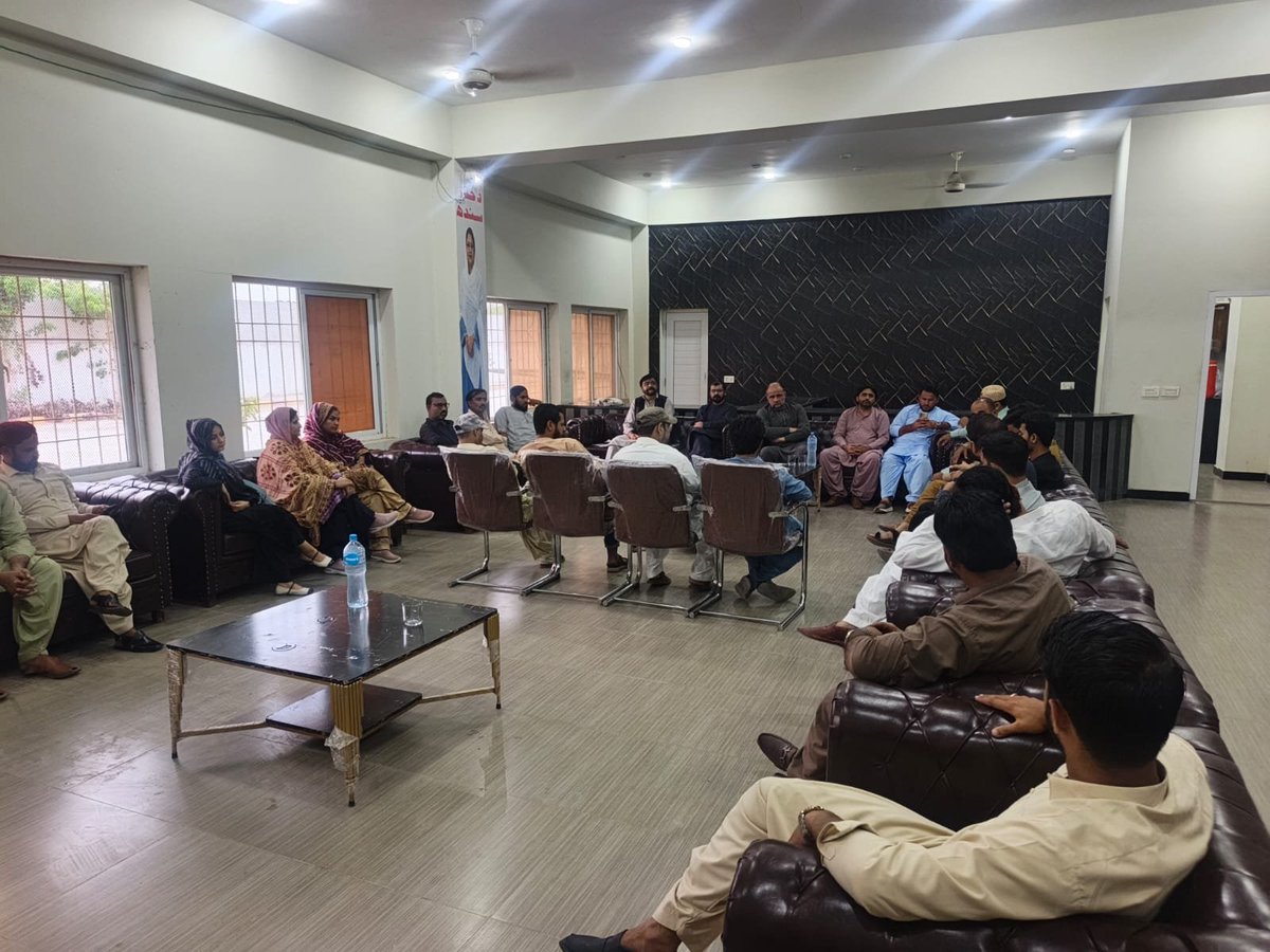 ppp_sami's tweet photo. A Constructive meeting  held in #Malir to strengthen the party’s presence in the digital world.
The discussion focused on modernizing party narrative, improving cordination &amp; building a coordinated strategy to respond to anti-party narratives with facts &amp; clarity.
@MediaCellPPP https://t.co/FgFGCEiYoH