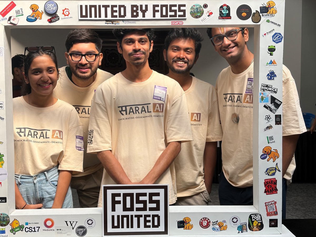 ponguru's tweet photo. ๐ฌ Thatโs a wrap for #IndiaFOSS! ๐๐พ
100s of Saral AI users, lots of interesting feedback, suggestions & new ideasโฆ and a fantastic experience for the team! ๐
#ANRF #ANRFSabbatical #DemocratiseResearch #KnowledgeDiffusion #ProfGiri /c @ANRFIndia @shivkuma_k @saralairesearch https://t.co/joAQ11Hici