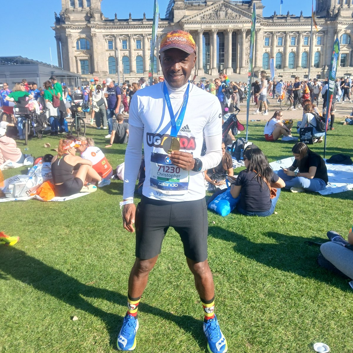 MusenzeChris's tweet photo. BMW Berlin Marathon. 3rd Major 3:15. This was a race of resilience. Lesson learnt; Respect the flat course😃

@gutsybunch @teammatooke https://t.co/pEOF7tSPEp
