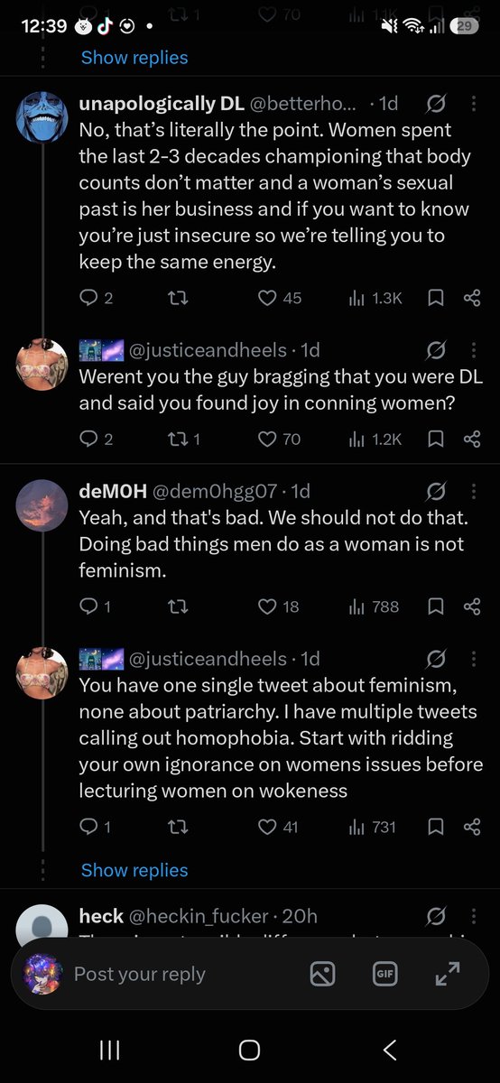 KingZuzzTheEyed's tweet photo. @justiceandheels Before you comment on this persons post do know they are likely not human https://t.co/ZDxJCBogFO