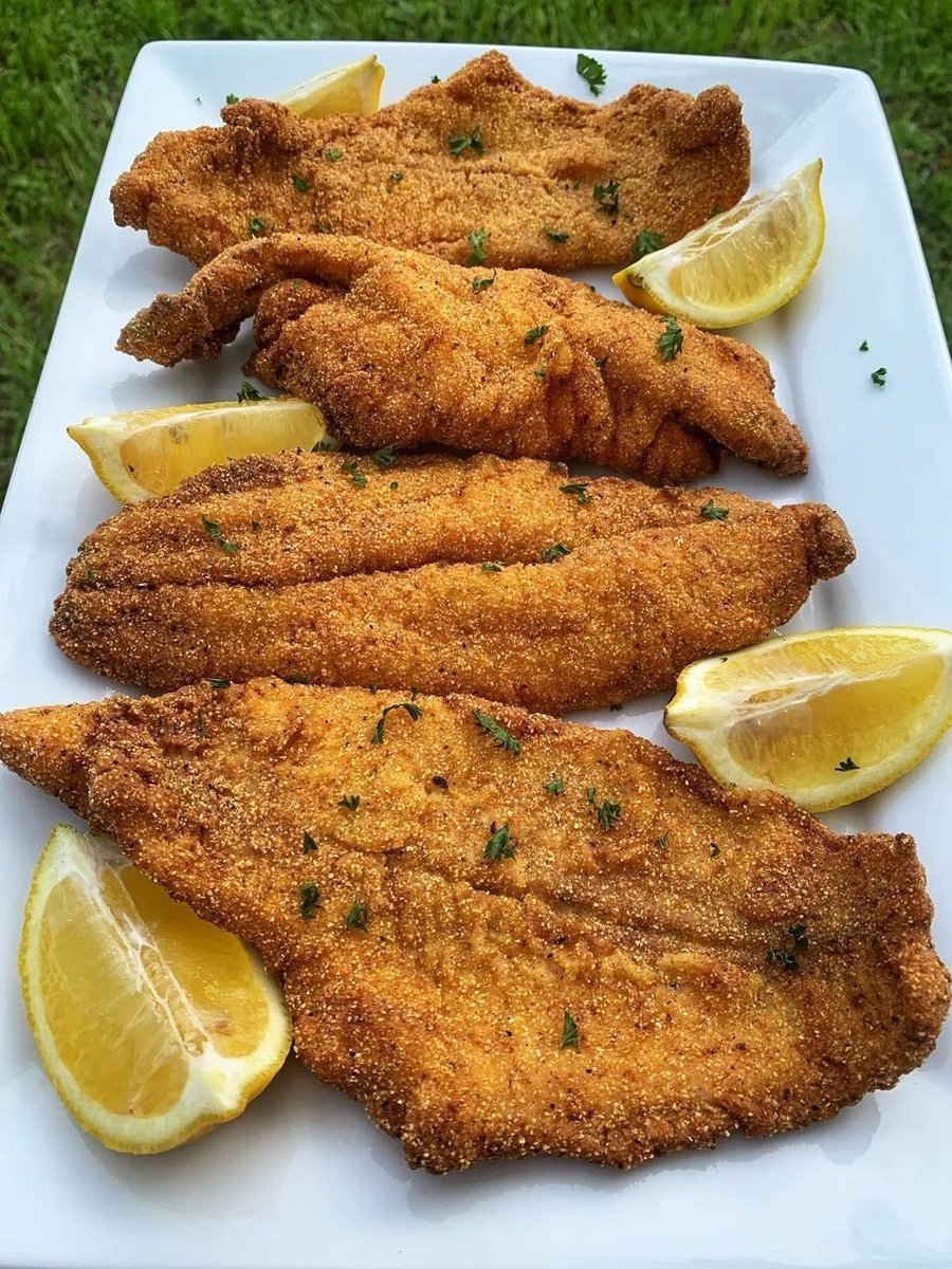 DailyFoodHub1's tweet photo. Fish LOVERS 😍 https://t.co/1EtTsYHuZR